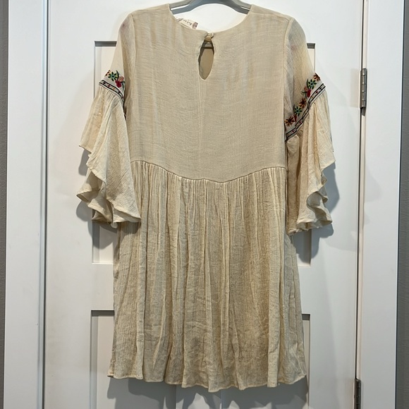 Altars State Embroidered Top - Picture 4 of 7